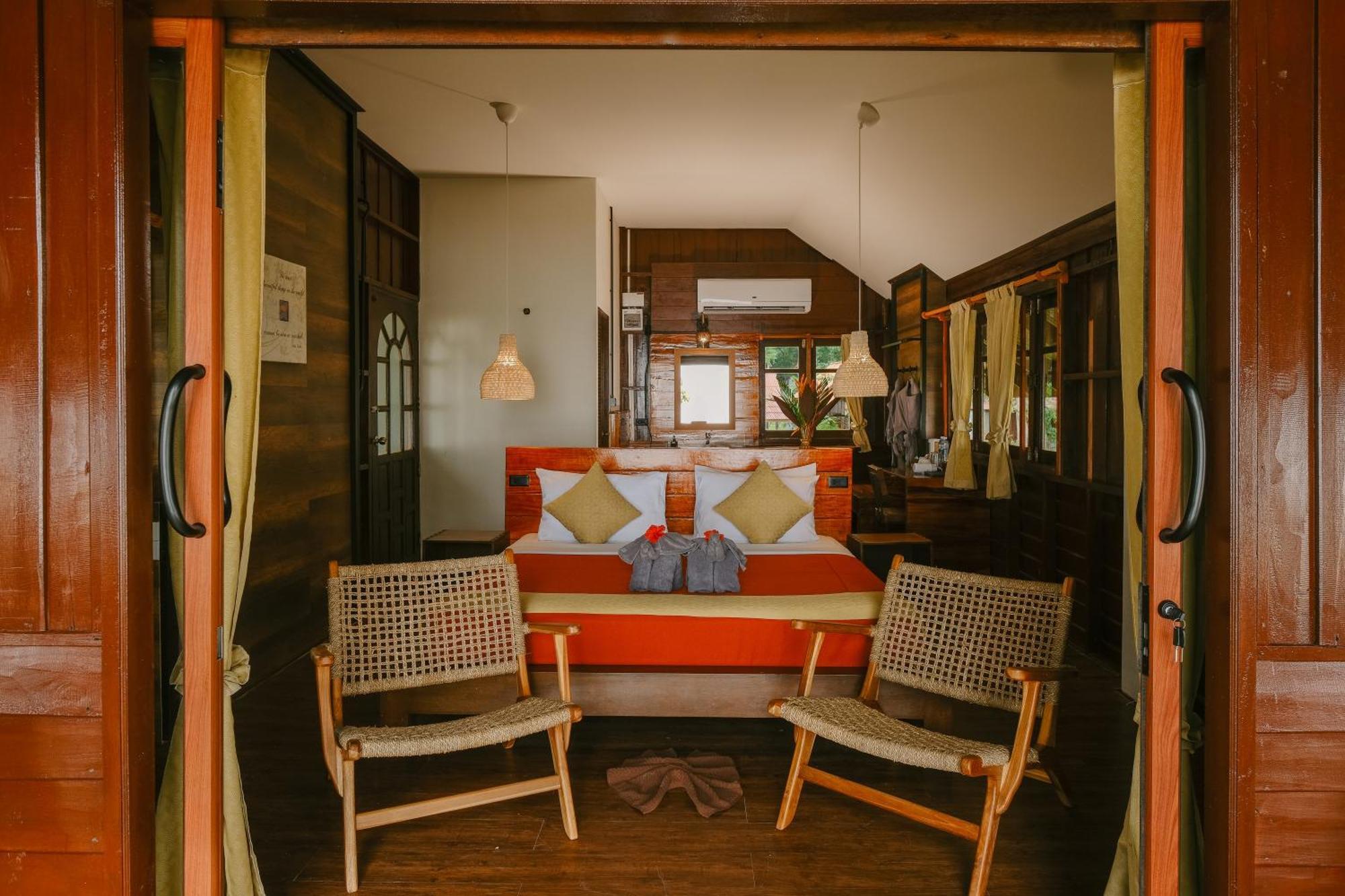 Joy Bungalow Resort And Restaurant Koh Jum Exteriér fotografie