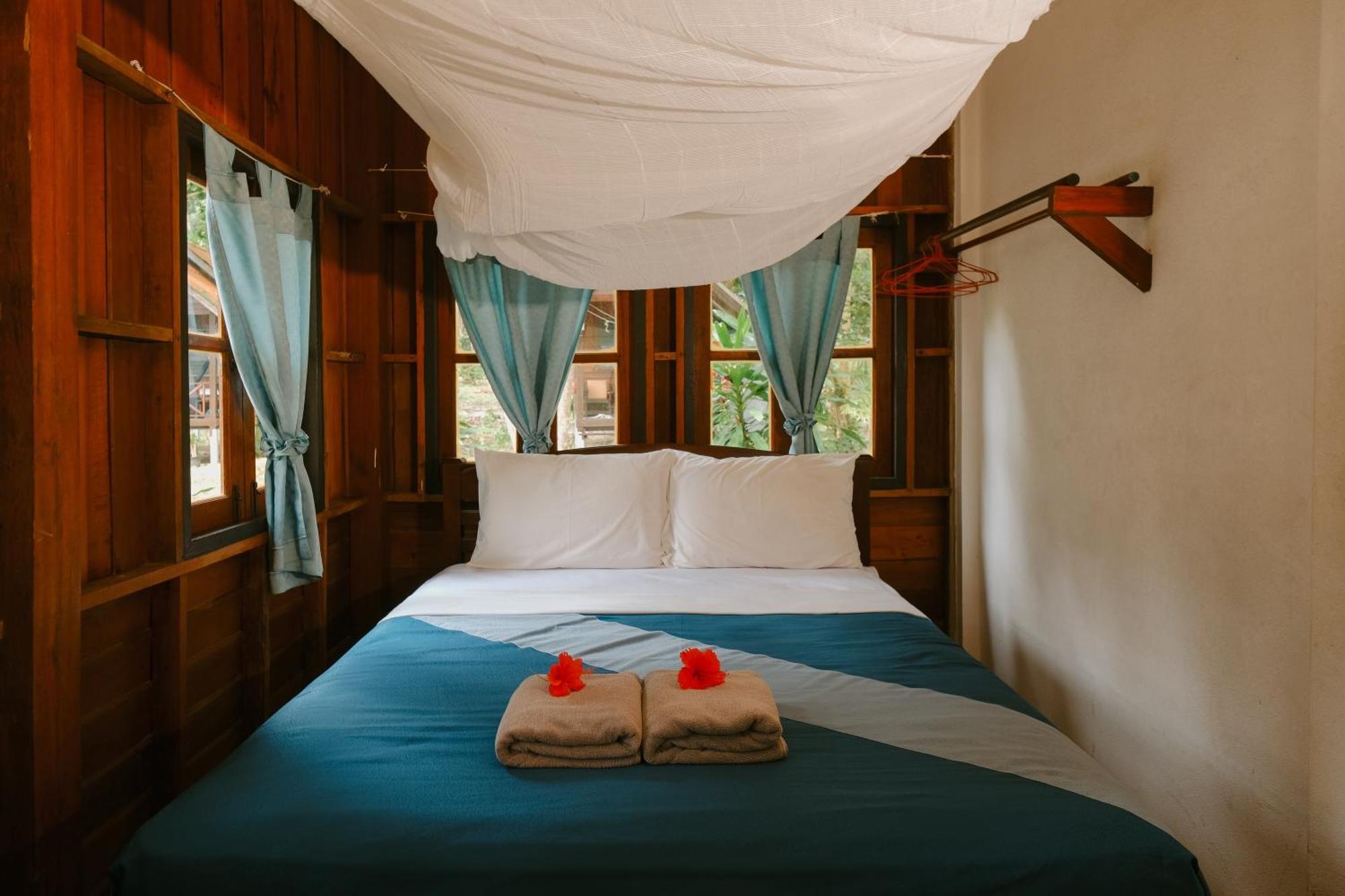 Joy Bungalow Resort And Restaurant Koh Jum Exteriér fotografie